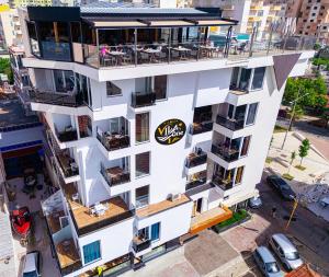 Vila One Beach Hotel