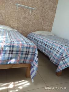 Casa en fraccionamiento con seguridad y 2 casas club con alberca se Factura