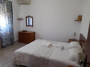 Belamandil Garden ,family holidays ,caminho do torrejao olhao