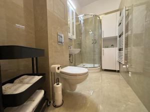 Tost Palace - centrum apartment with private parking