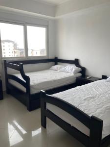 Depar 8 pers Tonsupa Playa Almendro