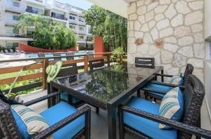 Sabbia Condos in Mamitas Beach!