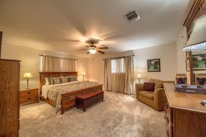 WW H202 Mather Street Retreat