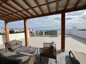 Ocean view by Charmes Penthouse