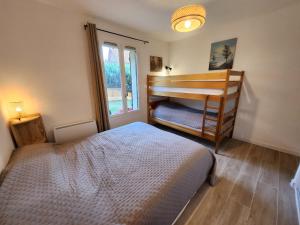 Appartements appartement T3 avec jardin proche village : photos des chambres