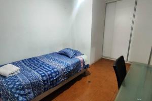 Casa de 4 pisos cerca a embajada de USA y centros comerciales