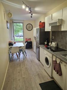 grand logement avec parking gratuit proche de la cité de lespace