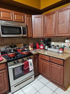 Large 3 BRM 2 Bath Near EWR NYC