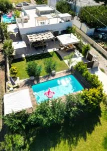 Villa Olympia, 4 BR, for up to 14 persons, 400 meters from the long sandy beach - Asprouliánoi