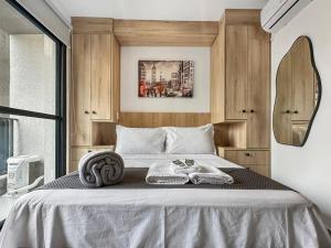 Studio Kitchen Modern Coworking Balcony