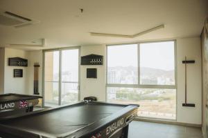 Cozy apartment next to the beach!