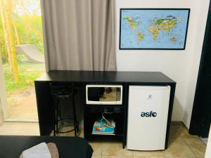 SUÍTE PRIVATIVA RIVIERA & ITAGUARÉ 100mts de 2 praias!