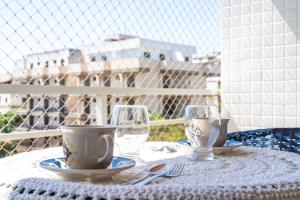 3Qts a 200m da PRAIA DO FORTE com GARAGEM, Varandas e Wi-fi