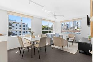 Sydney Harbourside Apartment