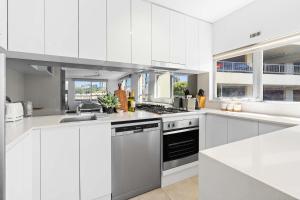 Sydney Harbourside Apartment