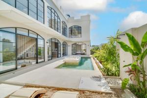 Le Mansion 2 Mediterranean Luxury in Seseh