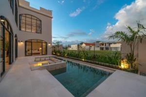 Le Mansion 2 Mediterranean Luxury in Seseh