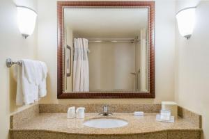 One-Bedroom Queen Suite with Two Queen Beds room in Hilton Garden Inn Florence