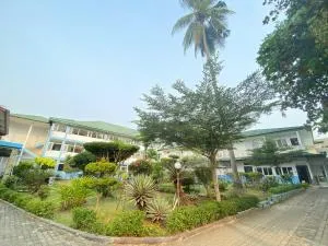 阿利萨度假酒店 - 卡里塔