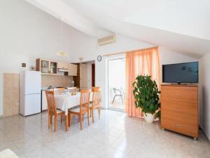 Apartments Ana & Bogdan - One Bedroom Apartment with Balcony and Sea View A2 ST
