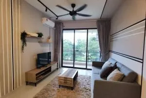 Happy House, Starview Bay, Free WiFi, Forestcity - Kampong Tiram Duku