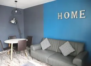 Les Gîtes du Monde , Appartements 2 chambres- 4 lits simples modulables en lits doubles - 勒阿弗尔