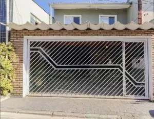 Casa mobiliada, ampla e arejada - 奥萨斯库