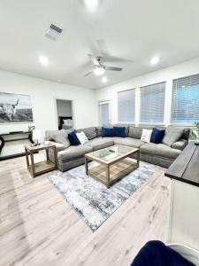 Comfy Home mins from Downtown, UT, Domain & Rodeo