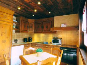 Appartements Chalet Chez Gaby - Quartier calme proche du centre : photos des chambres