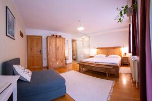 Double Room with Balcony room in Tourist Farm Zelinc