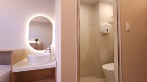 OYO Hostel Myeongdong 6