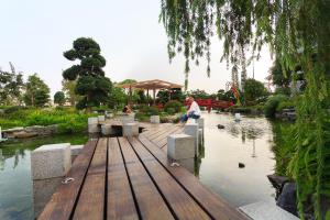 Vinhomes Central Park-Serviced Apartment-10stars-Modern city