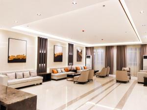 Sotogrande Neopolitan Hotel Inc