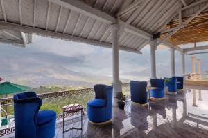 Colosseum Kintamani With mountain view