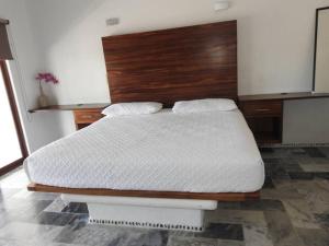 Casa en el canal barra de navidad con 5 recamaras