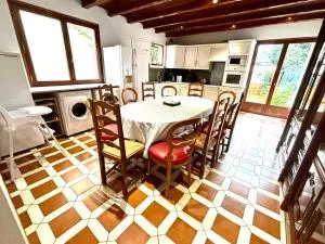 Grande maison tout confort - 5 chambres 5 salles de bain - RER A - Paris - Disney - Parc Saint-Maur