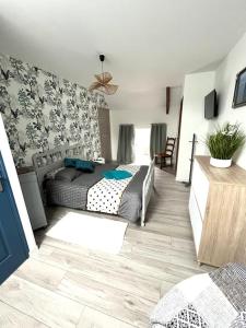 Appartements Logement a la Cavalerie de Montchaton : photos des chambres