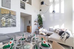 Arctic Riverside Apartment with sauna, parking, wi-fi