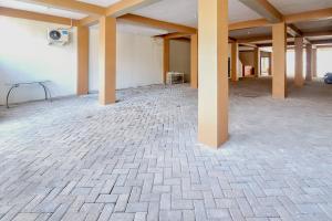 RedDoorz near Malang Creative Center