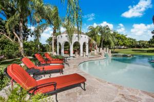 Moroccan-Style Paradise with Pool & Maid at Casa de Campo