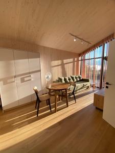 Красник Хілс