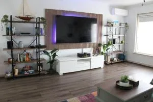 Raeside Home - Warnbro