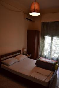 Twin Room with Shared Bathroom room in Argo Hotel