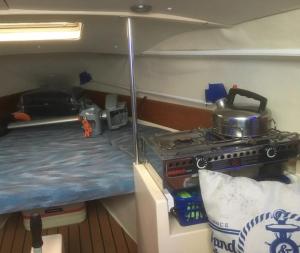 Cosy Sailing Boat Mariko