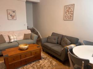 4 Bedroom Ashby House