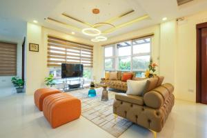 Private Villa - Overlooking View of Taal R-Maison