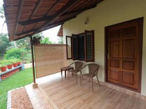 Neelambari - Exclusive Riverside Stay One Booking Only