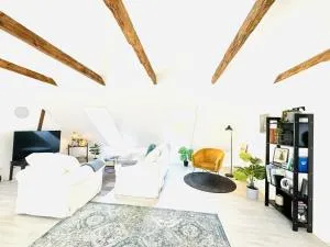 aday - 4 Bedrooms Penthouse in Langholt - Tylstrup