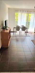 Appartements Appartement familial proche de Paris : Appartement 2 Chambres