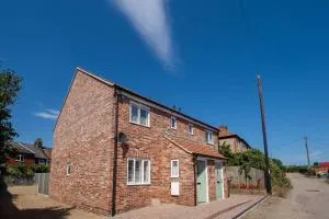 1 Buxlow Cottages - Aldringham
